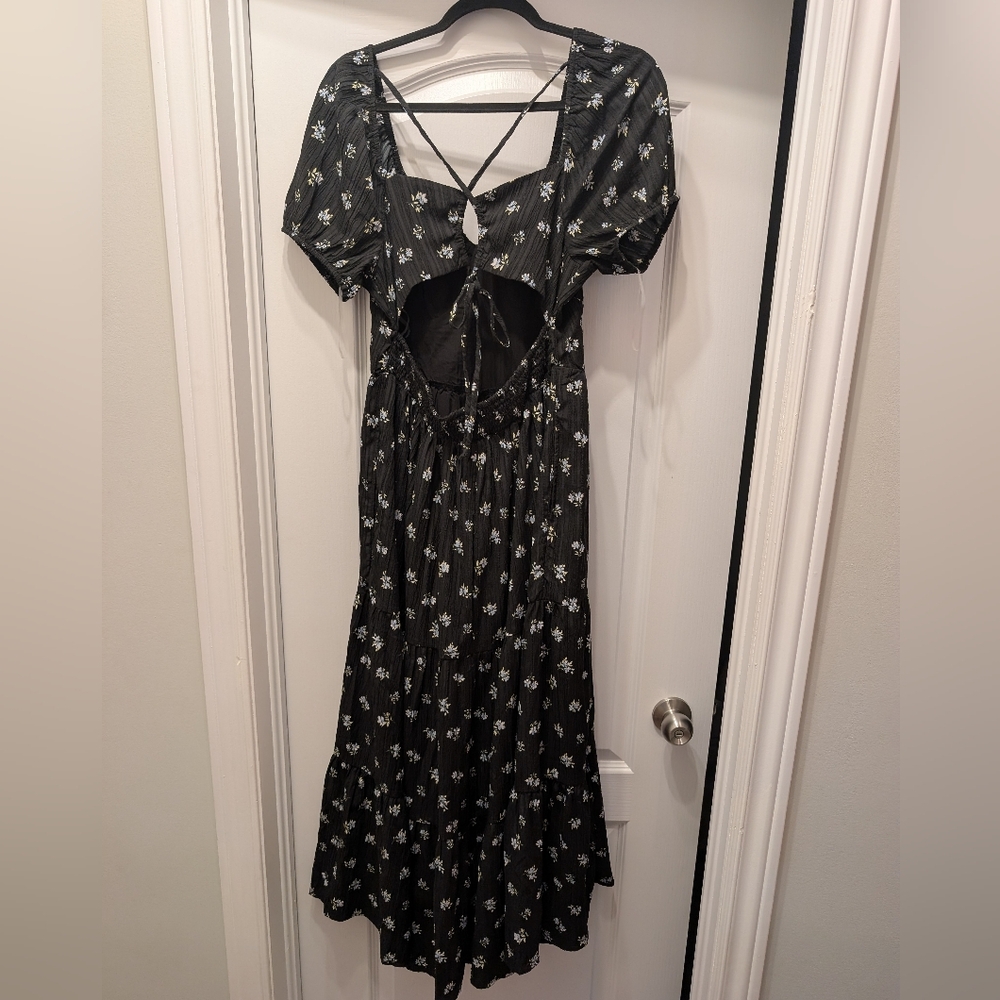 American Eagle Outfitters Black Floral Puff-Sleeve Maxi Dress - Picture 5 of 7